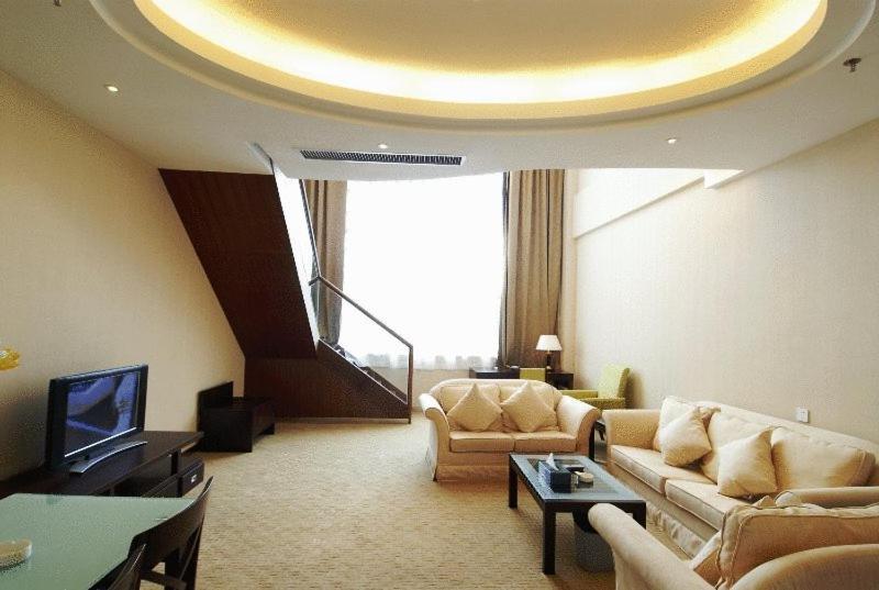 Jian Li Harmony Hotel Guangzhou Ruang foto